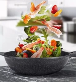 Cheffinger Wokpan Met Deksel - 32cm - Zwart - Pan - Keukenaccessoires -Keuken Pot Winkel 1111x1200 2