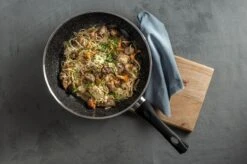 Sola Hapjespan Stonehenge - Ø 28 Cm - Zwart/wit - Aluminium - Antiaanbaklaag -Keuken Pot Winkel 1200x799 134