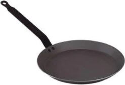 De Buyer Carbone Plus Crêpe- En Pannenkoekenpan - Ø 26cm - Plaatstaal -Keuken Pot Winkel 1200x814 6